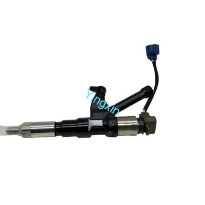 095000-5215 DENSO Injector 239101250 Hino 700 Truck Replacement Parts